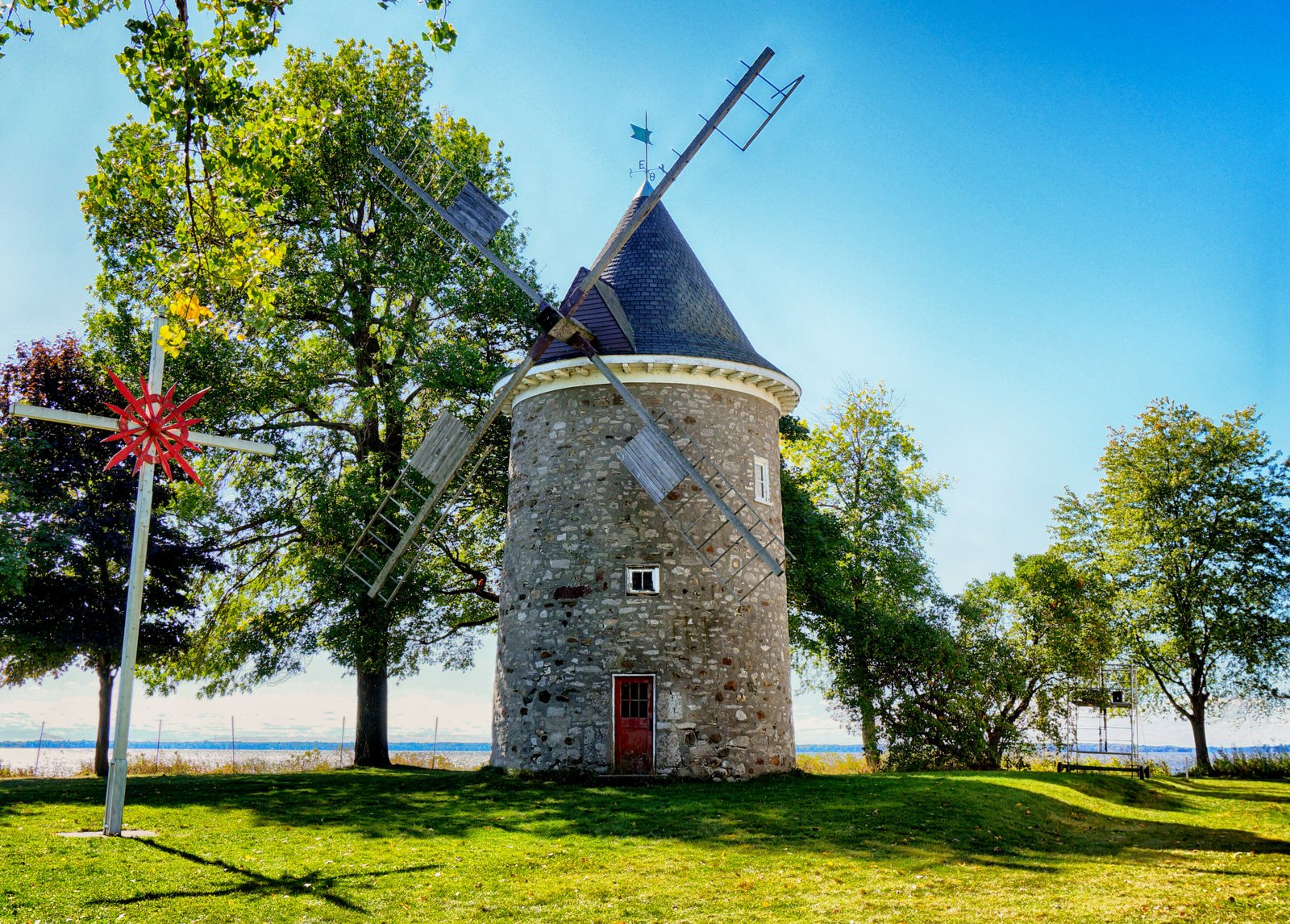 Pointe-Claire Quebec Fairview district West Island